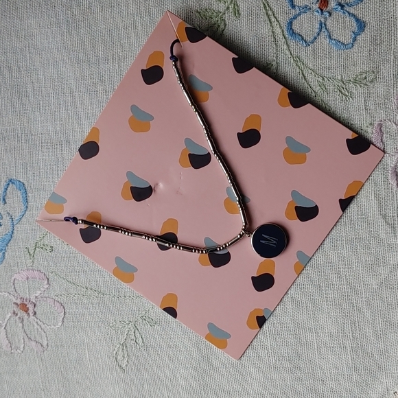 ♦️3 for $15 "M" Initial Delicate Pull Bracelet - Picture 2 of 13